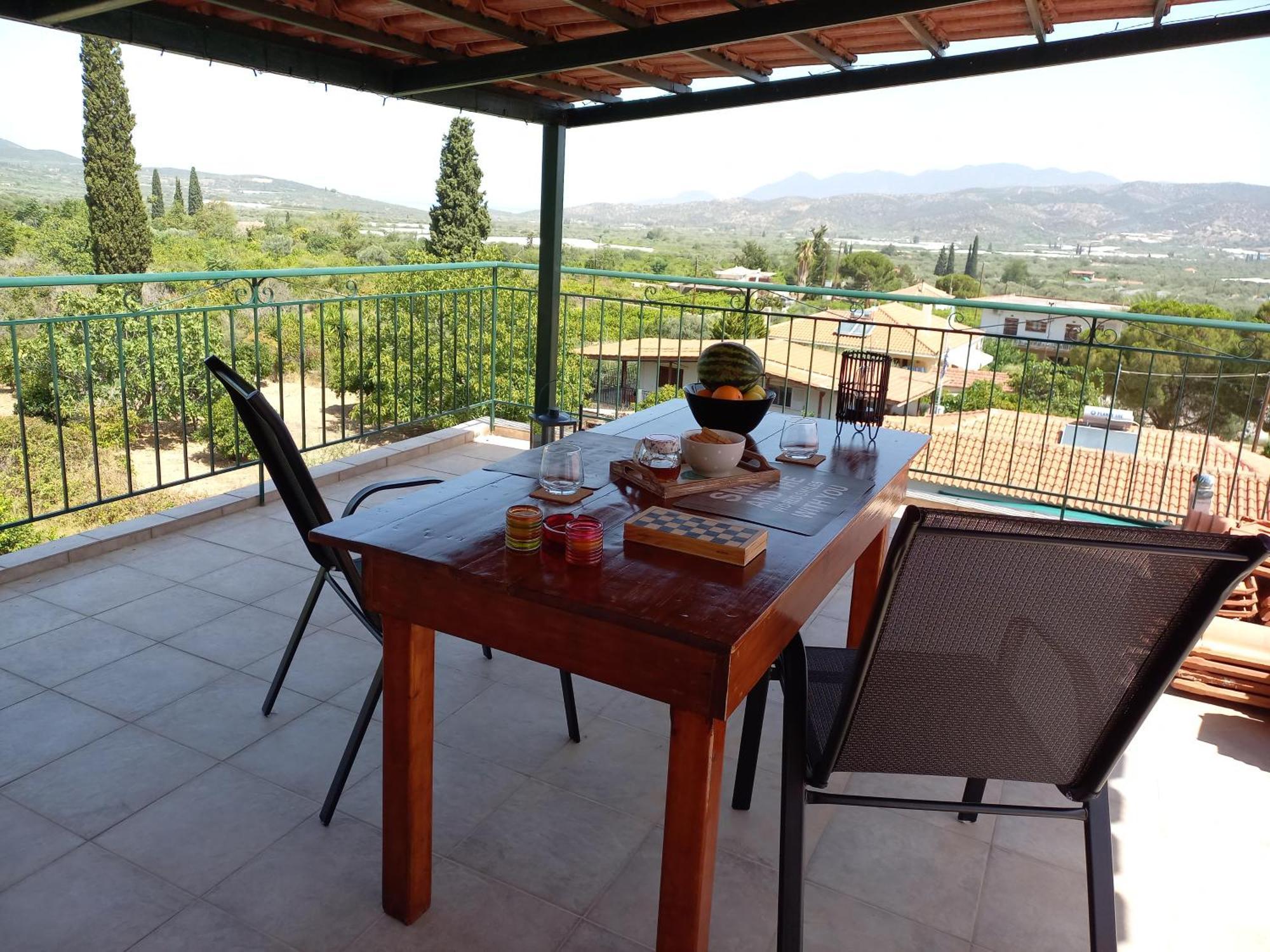 Apartmán Triζin Galatás Exteriér fotografie